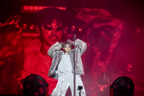 Oscar and the Wolf (@ Cactus 2023)